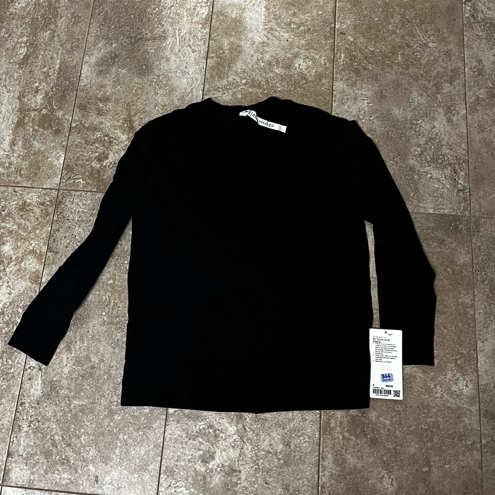 Lululemon shirt